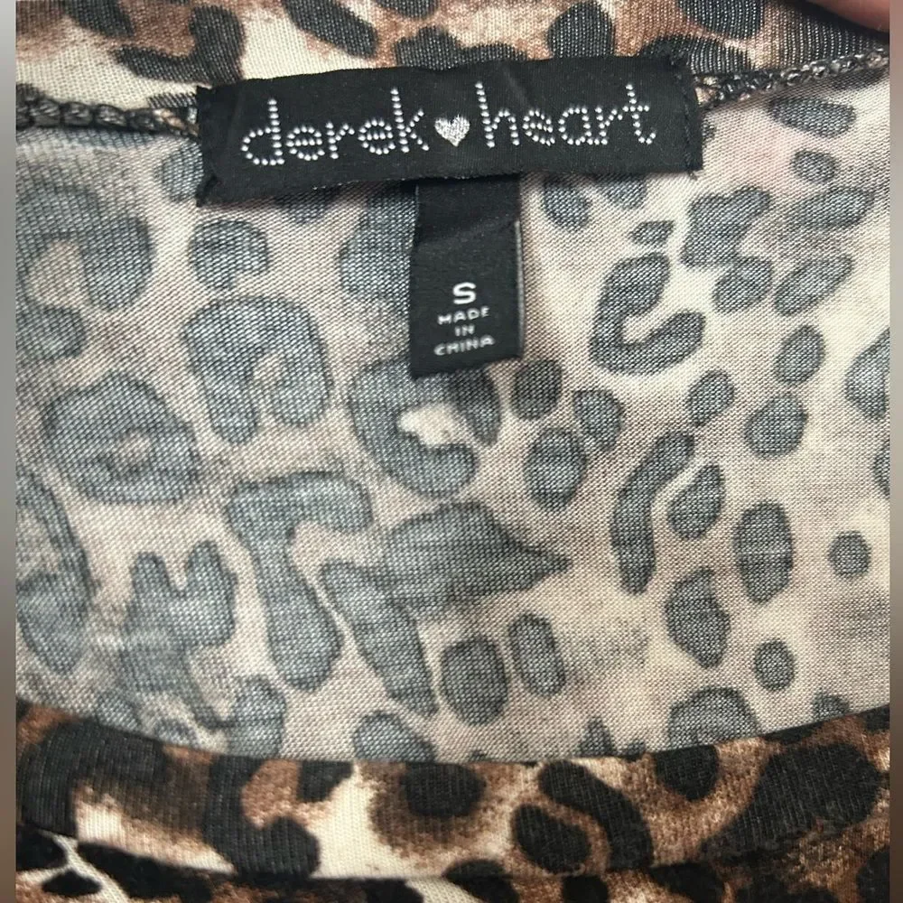 Derek Heart Leopard Print Women’s Long Sleeve Dress Animal Print .Size S